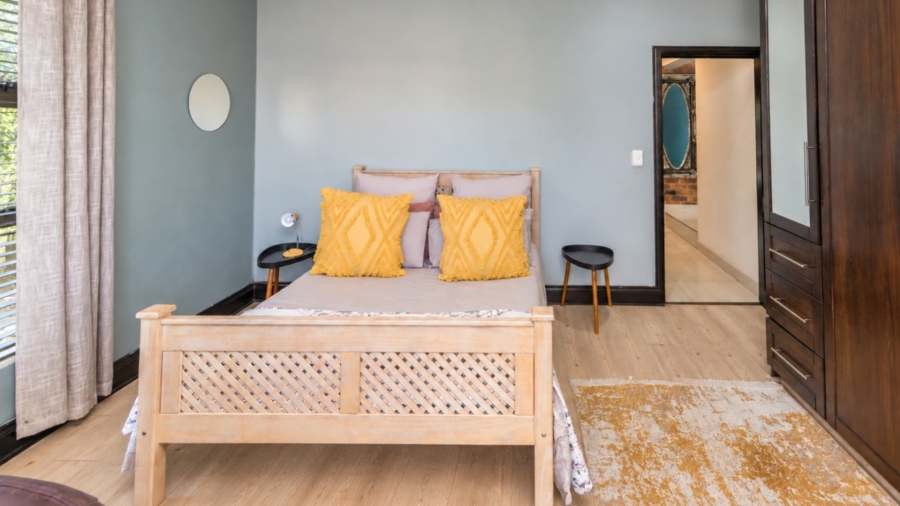 5 Bedroom Property for Sale in Xanadu Nature Estate North West